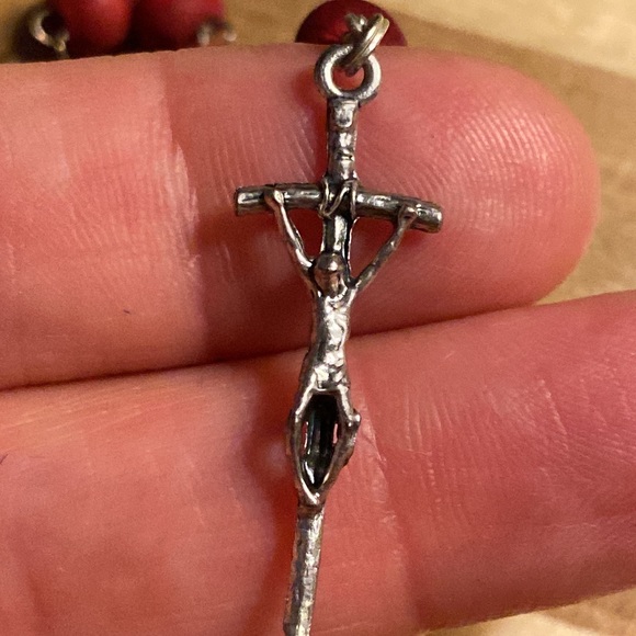 Vintage Mini Rosary - Picture 3 of 6
